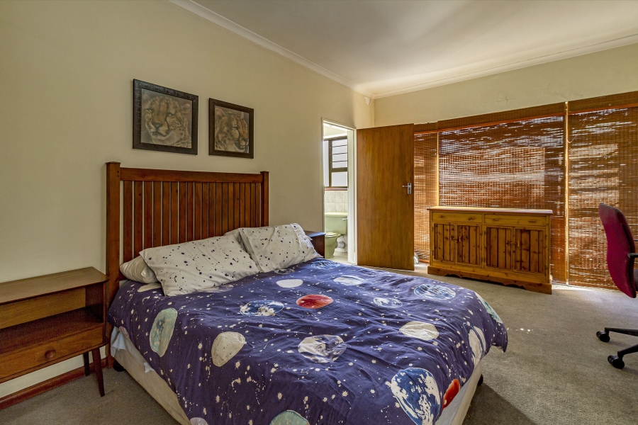 5 Bedroom Property for Sale in Lochnerhof Western Cape
